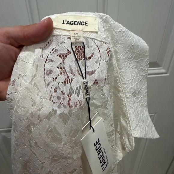 L'AGENCE
Anita Lace Button Up Blouse - Picture 9 of 9